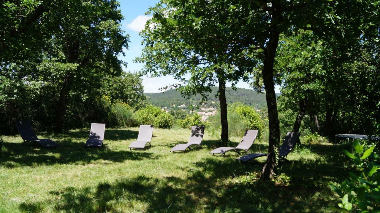 Les Lilas Des Chenes Piolenc Exterior foto